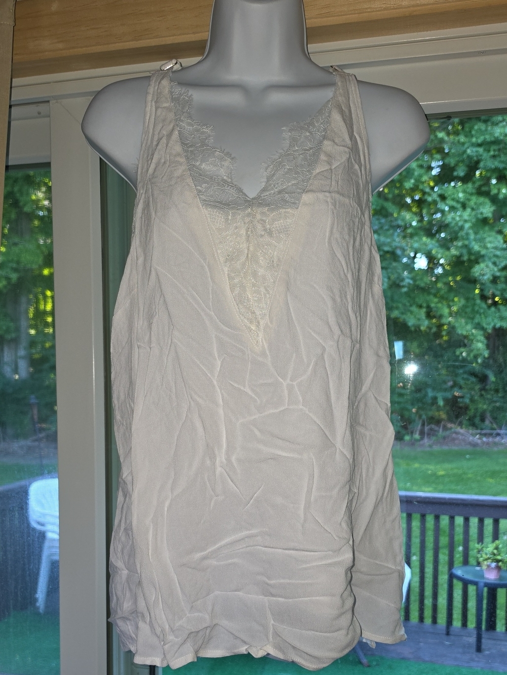 white birch Lace-Trim V-Neck Camisole in Cream